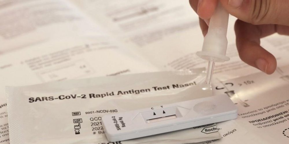 Υποχρεωτικό rapid test στην εστίαση και στον τουρισμό